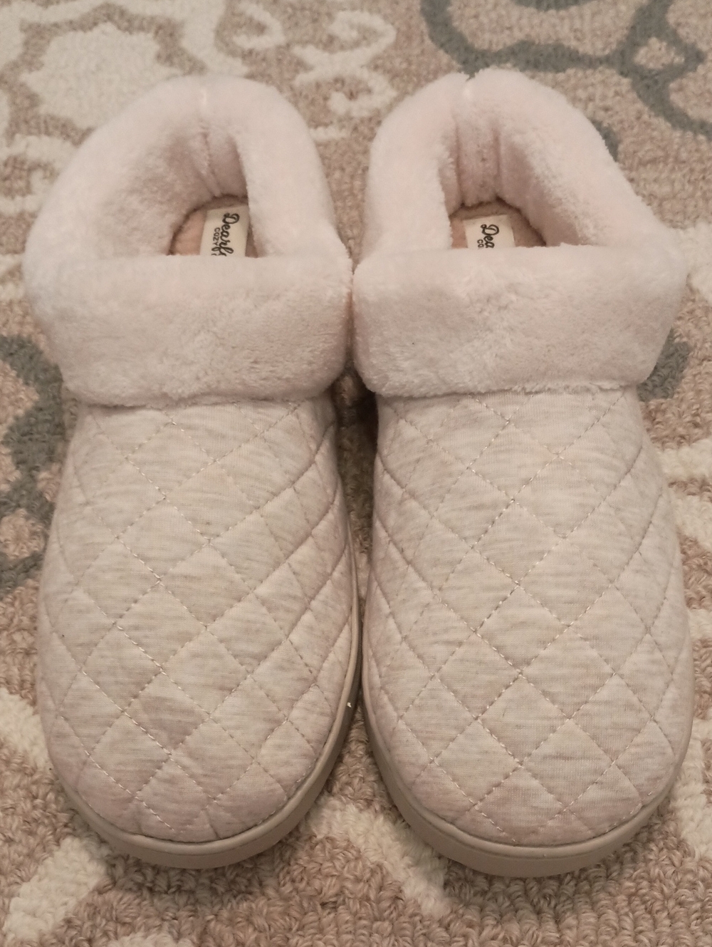 dearfoams Women's Quilted Slip-On Slippers in Cream